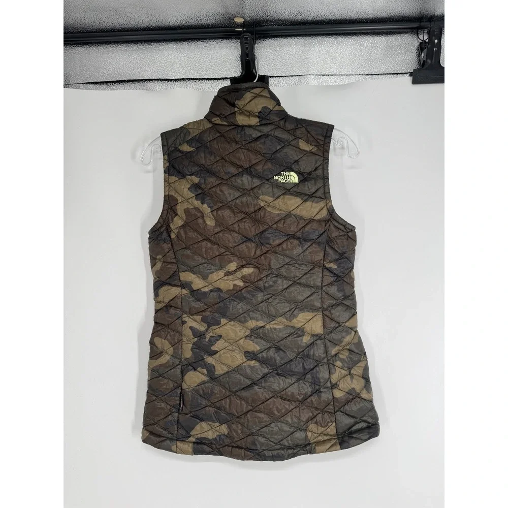 The North Face Thermoball Vest Womens XS Puffer Camo Quilted Insulated Full Zip